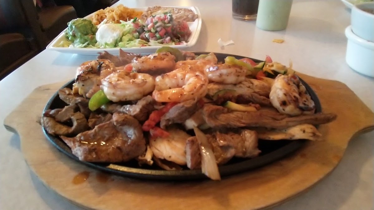 Los Pinos Mexican Restaurant-2